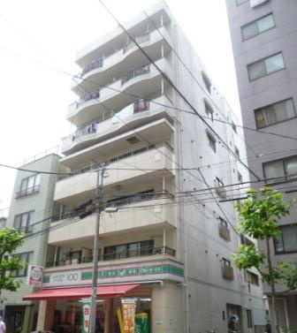 メゾンドカムリの外観
