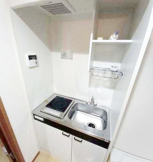 大和市草柳１丁目のアパートのキッチン