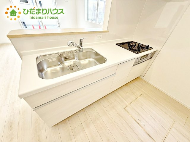 【キッチン】 | 笠間市鯉淵第9　新築戸建　1号棟 | 料理をしながらでも、ご家族との会話を楽しめる対面式キッチン♪