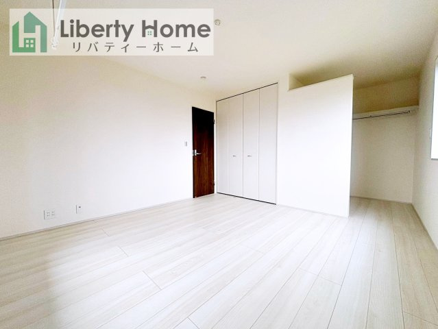 石岡市旭台1期　新築戸建　2号棟の寝室