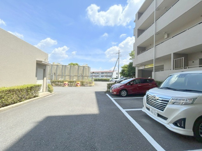 【駐車場】 | オークヒルズ香里弐番館