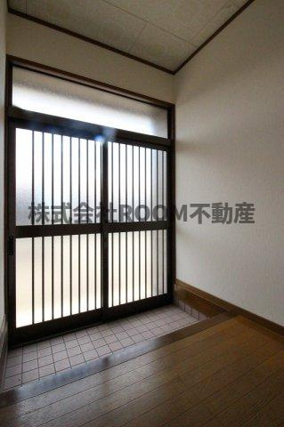 角田貸家の玄関|シンプルで使いやすい玄関です
