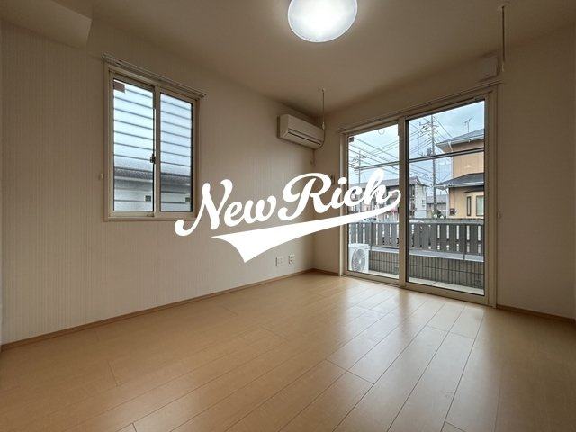 前橋市上小出町３丁目のアパートのバルコニー