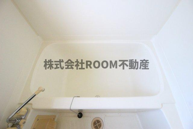 角田貸家の浴室|お風呂で日々の疲れを落としましょう