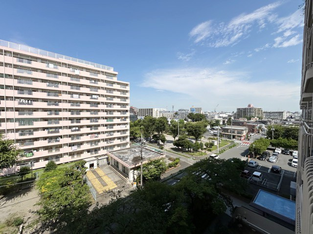 【展望】 | 蓮根ファミールハイツ1号棟 | バルコニーからの景色です～即日のご見学可能～　お問合せはお気軽にどうぞ。
