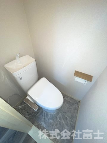 ヒルサイド杉山のトイレ