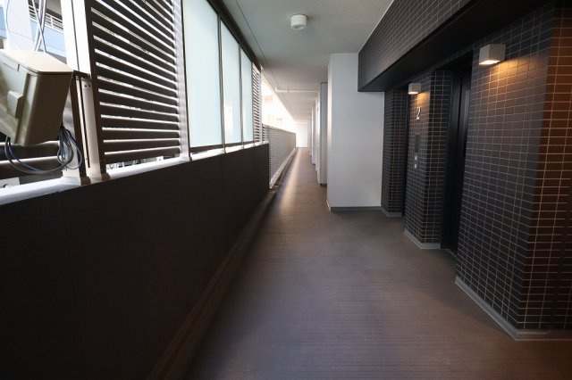 ブランシエスタ西船橋のその他|綺麗な廊下です