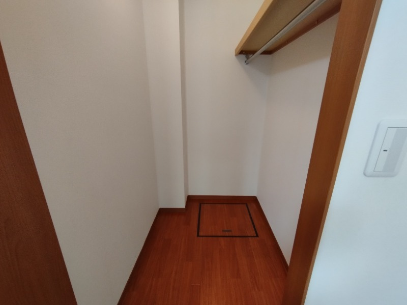 シティベルＩＹＯＤＡ　Ａ棟の収納