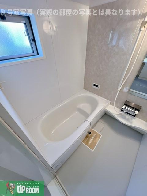 フォレスタAの浴室