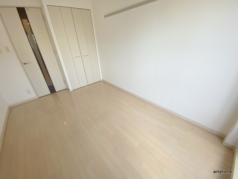 プレサンス難波リバーオアシス　仲介手数料無料の洋室