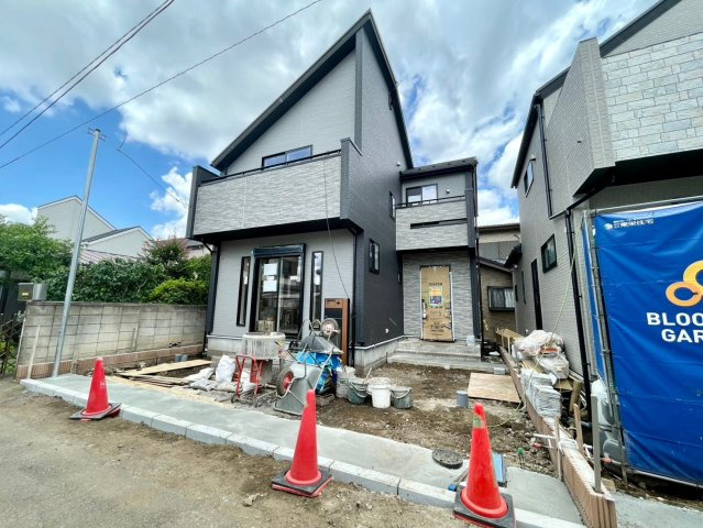 戸建 東久留米市浅間町３丁目の前面道路含む現地写真
