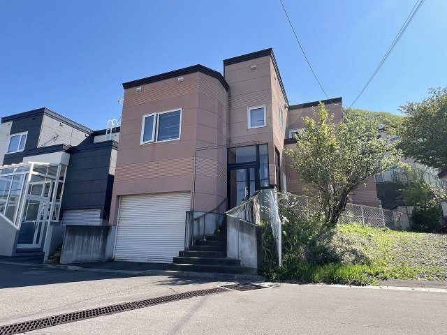 小樽市星野町 車庫付き一戸建の画像