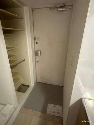 ユーレジデンス淀屋橋　仲介手数料無料の玄関