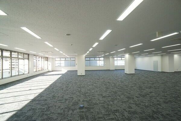 東朋ビル