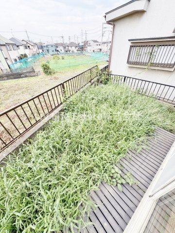 貸家　東村山市久米川町の庭