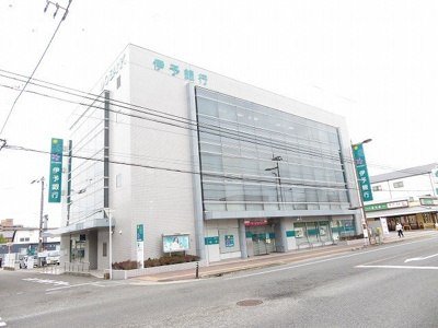 【周辺】 | シエロ・ガーデン今治　Ａ | 伊予銀行日吉支店様まで600m
