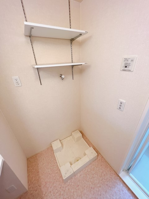 春日井市松河戸町６丁目のアパートの設備