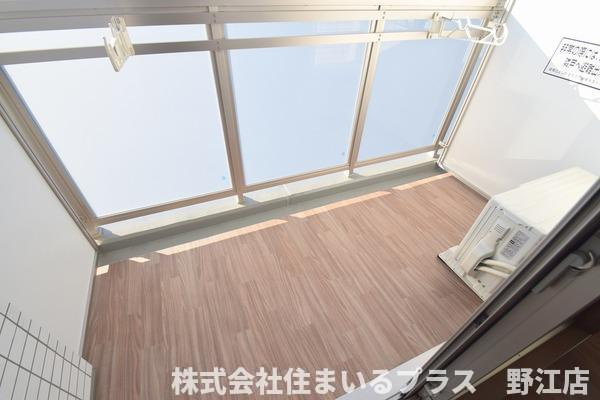 グランカリテ大阪城ＥＡＳＴのバルコニー