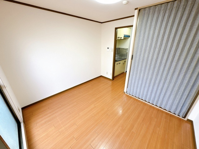 【洋室】