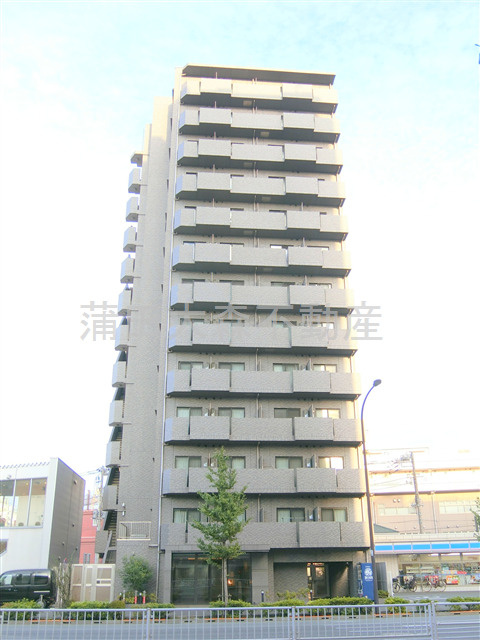 ルーブル大鳥居参番館の外観