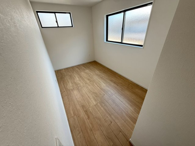ケイアイテラス／北区楠３期／２号棟の洋室