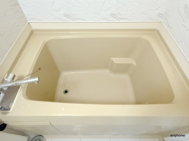 グラスホッパー　仲介手数料無料の浴室