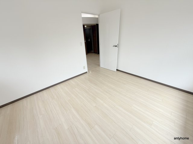 グラスホッパー　仲介手数料無料の寝室