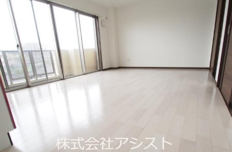 アフレールの居間・リビング