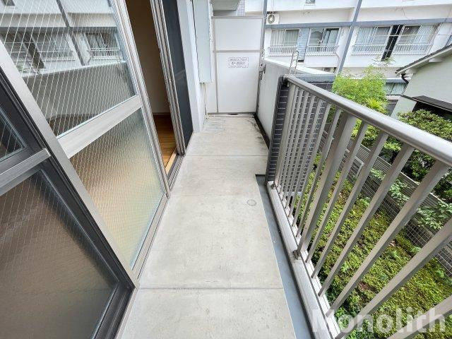 貝塚市澤の賃貸マンションのバルコニー