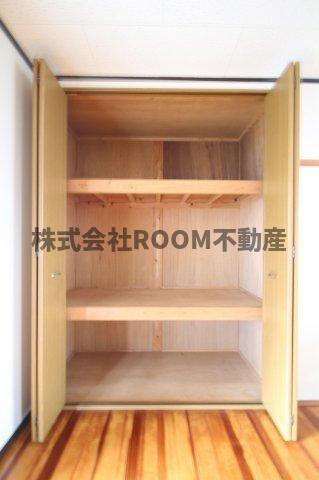 日髙貸家の収納|収納豊富です