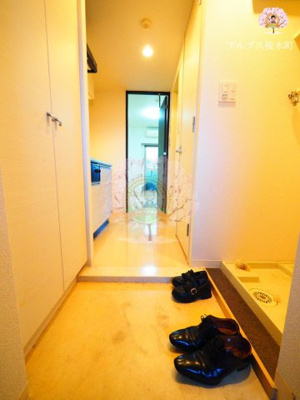 【玄関】 | フェニックス横濱井土ヶ谷　 | 同一仕様・反転タイプ