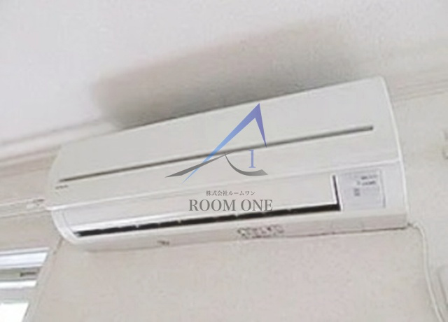 ブルージュのその他|エアコン付きです。
