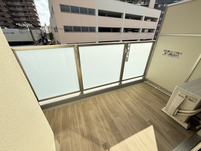 【バルコニー】 | プレサンス京橋GREEN　YARDアルミラ