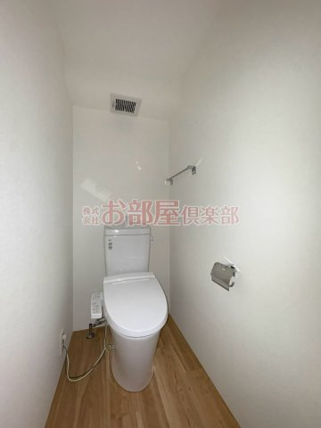 NEXUS MIIのトイレ|コンパクトで使いやすいトイレです
