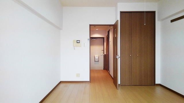 シャンテ吉塚の居間・リビング