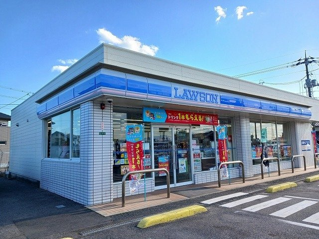 ヴィラ美里　Ｂの周辺|ローソン下松望町一丁目店まで800m