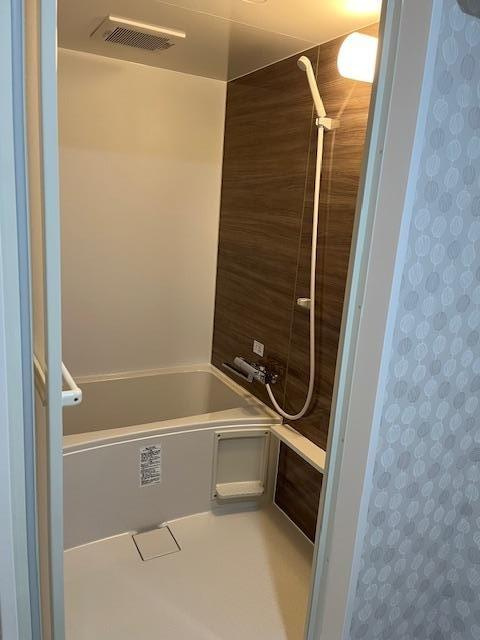 高見マンションの浴室