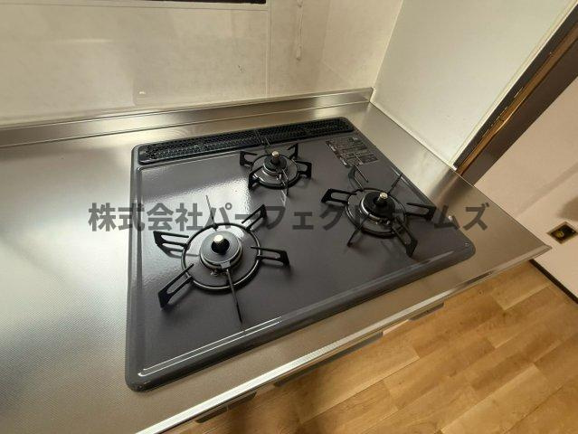 黄金野2丁目戸建　賃貸のキッチン|キッチンでお料理をお楽しみください