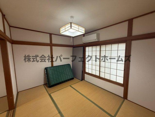 黄金野2丁目戸建　賃貸の和室|い草の香りが落ち着く素敵な和室です