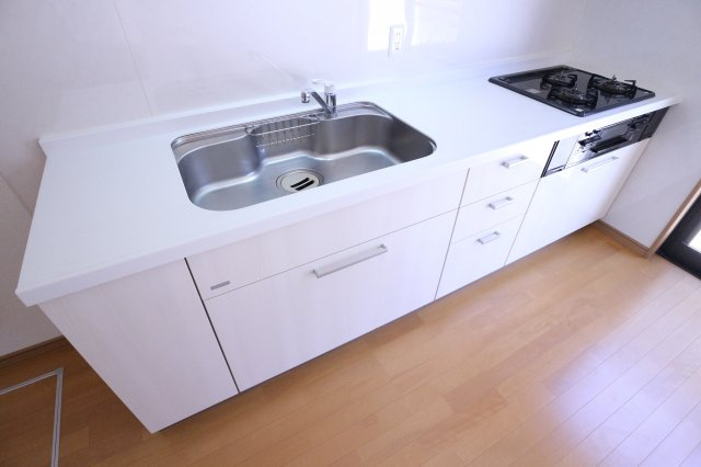 西舞子3丁目戸建のキッチン