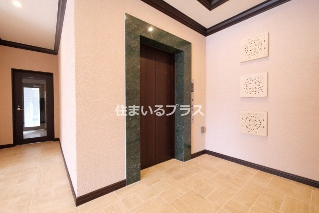 プレジオ今福鶴見のロビー
