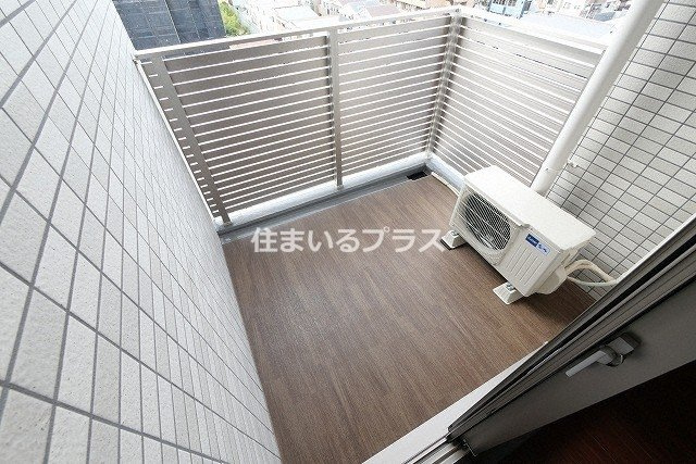 プレジオ今福鶴見のバルコニー