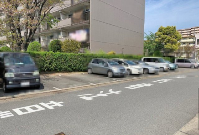 労住まきのハイツ２号棟の駐車場|■物件内覧・資金計画相談・住宅ローン相談、リフォーム相談、お問合せ受付中■
※当日・翌日のご内覧、ご相談はお電話でのお問合せがスムーズです！