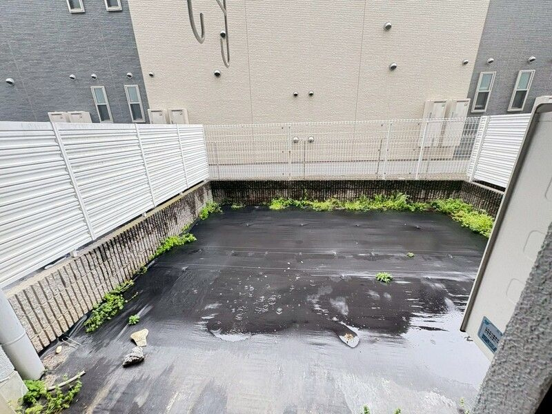 西宮エバーグリーンの駐車場