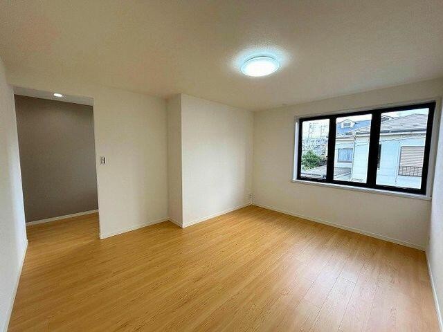 船橋市新高根３丁目４－１の洋室|２階洋室約７帖