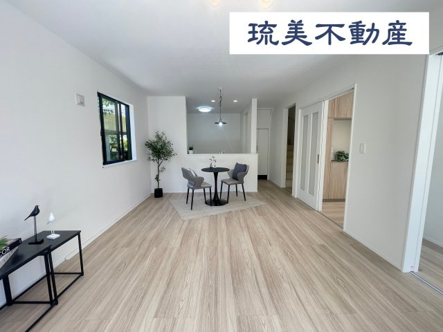 浦添市沢岻（全5棟）A号棟