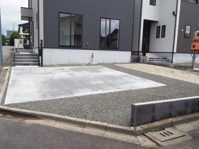 【駐車場】 | ＧＲＡＦＡＲＥ　福島市御山　1号棟 | ★内覧予約でブランド米2kg★