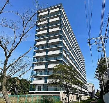 ゼファー稲毛海岸クリスタルの外観