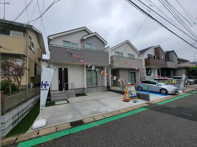 千葉市花見川区宮野木台４丁目２３３番の前面道路含む現地写真