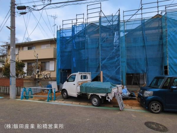 千葉市花見川区宮野木台４丁目２３３番の前面道路含む現地写真